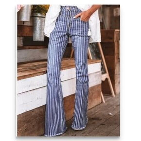 Uniq by Litz Striped Midrise Bellbottom Flare Stretch Jeans sz 25 - Picture 1 of 14